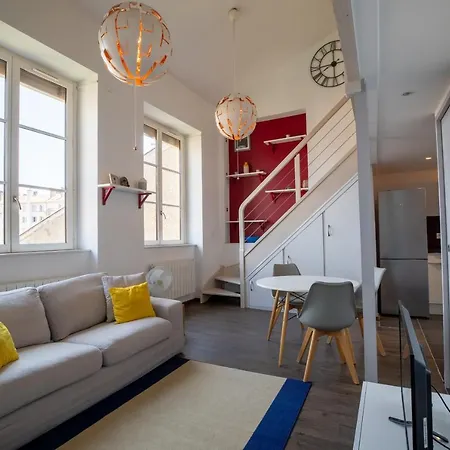 아파트 Be My Home - Le Canut *